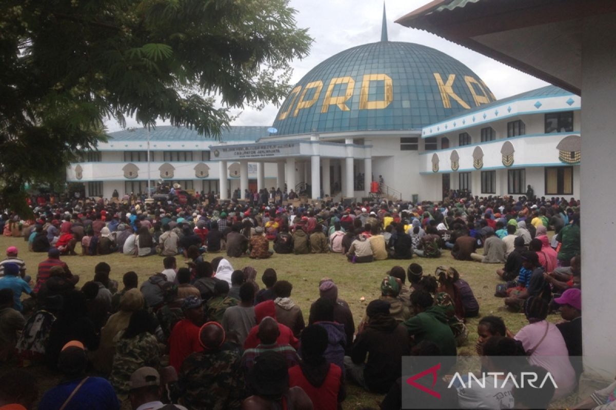 460 personel gabungan TNI-Polri kawal aksi demi di Jayawijaya