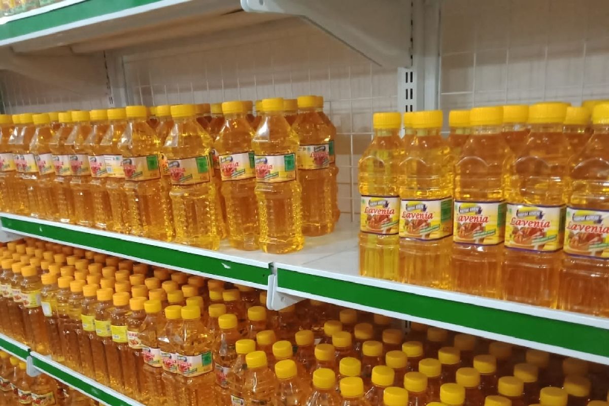 Harga minyak goreng di Biak tembus Rp28 ribu per liter