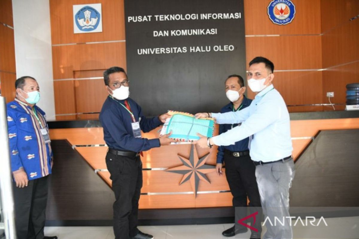 Rektor UHO minta peserta UTBK SBMPTN tak percaya calo untuk lulus