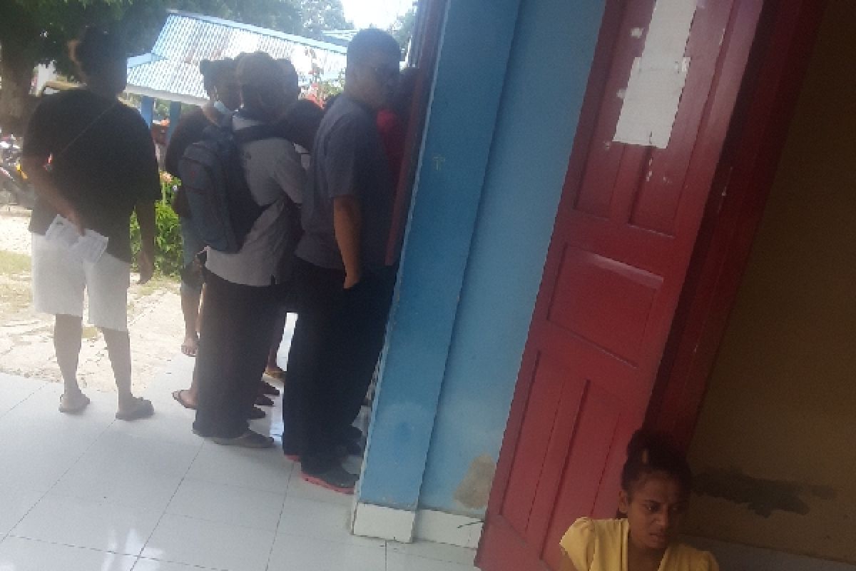 Warga Biak apresiasi kebijakan pelonggaran masker di tempat umum