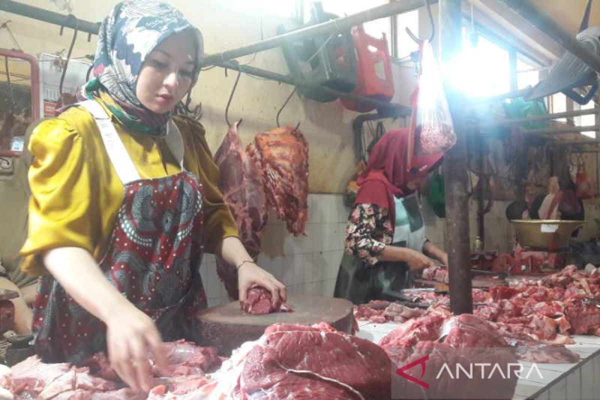 Harga daging di Temanggung turun