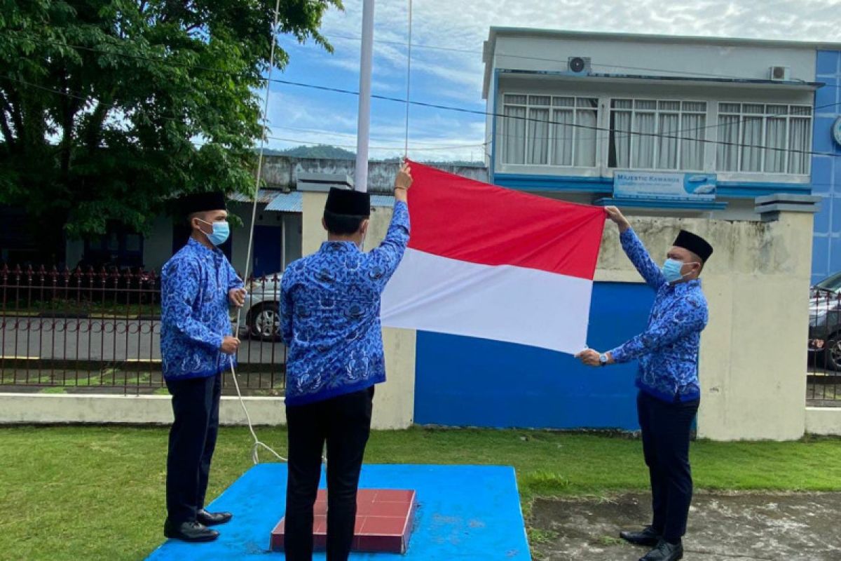 Kantor Imigrasi Tahuna laksanakan upacara peringati Harkitnas