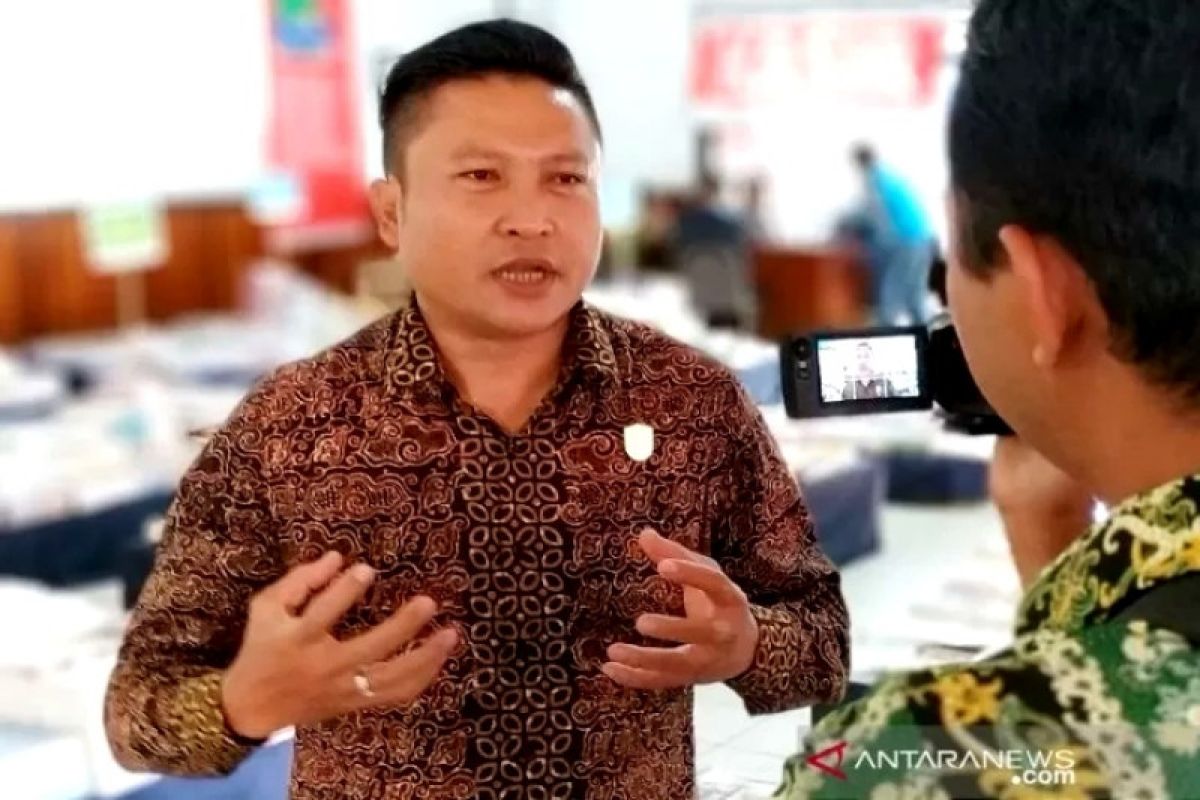 DPRD Kotim prihatin sangat banyak desa belum menyediakan perpustakaan