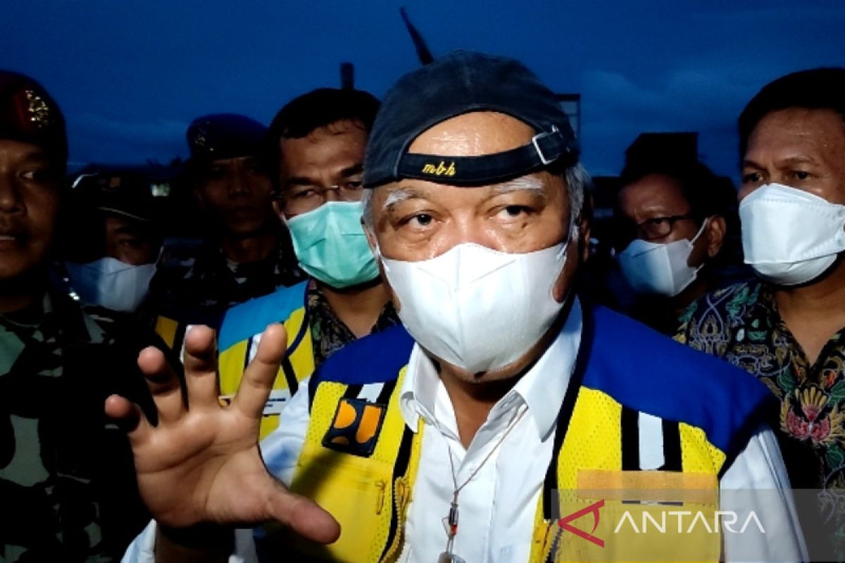 Menteri PUPR cek penanganan banjir rob di Semarang