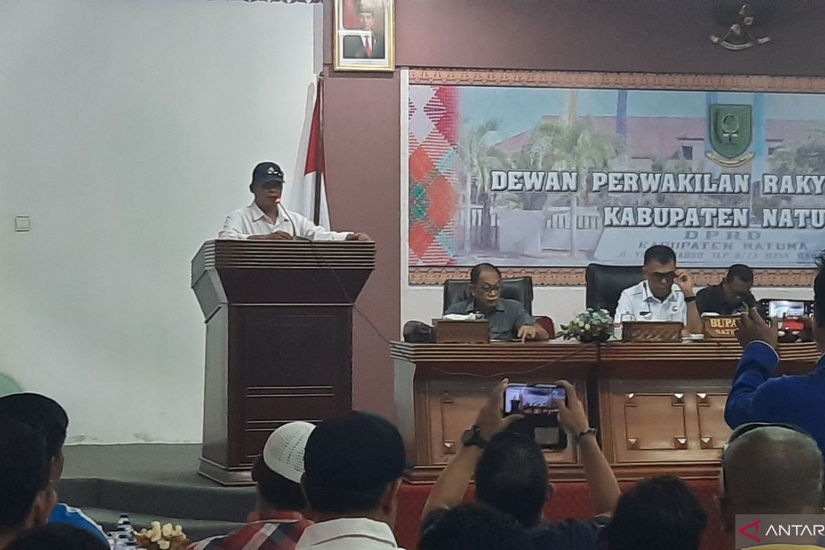 Pemkab dan DPRD sepakat aktivitas tambang di Natuna dihentikan