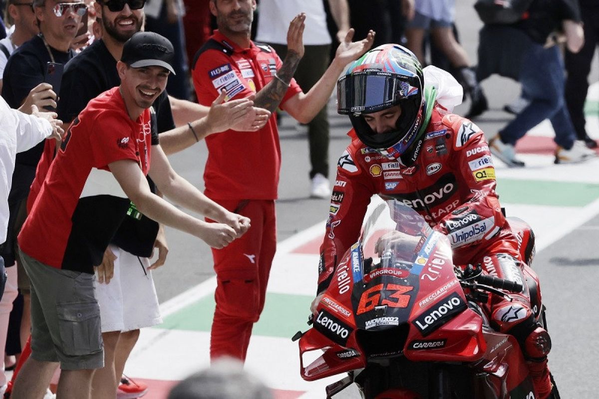 Bagnaia juarai GP Italia, Quartararo pertahankan pucuk klasemen