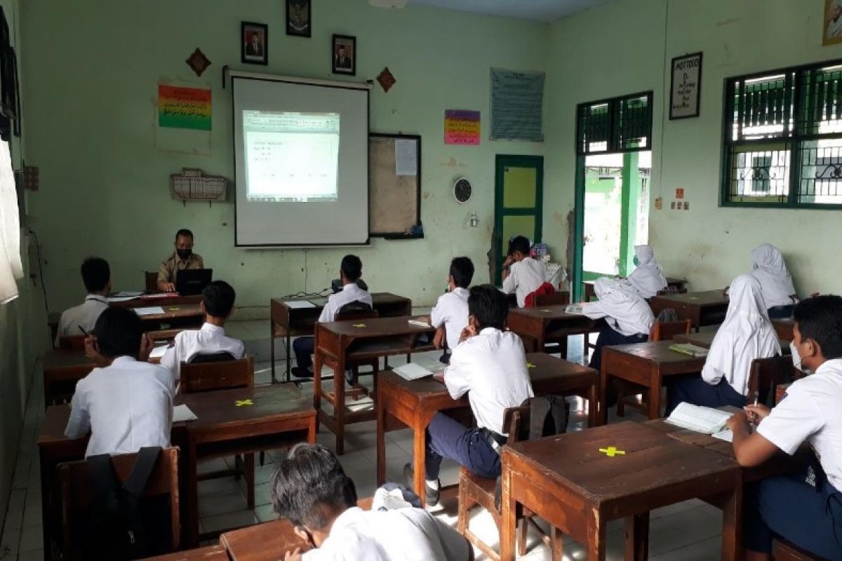 Pemkot Pekalongan: Satuan pendidikan wajib patuhi prokes