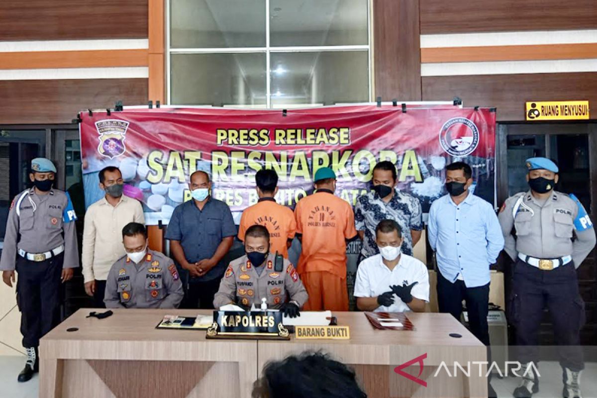 Polres Barsel amankan 98,94 gram sabu dari dua tersangka asal Kalsel