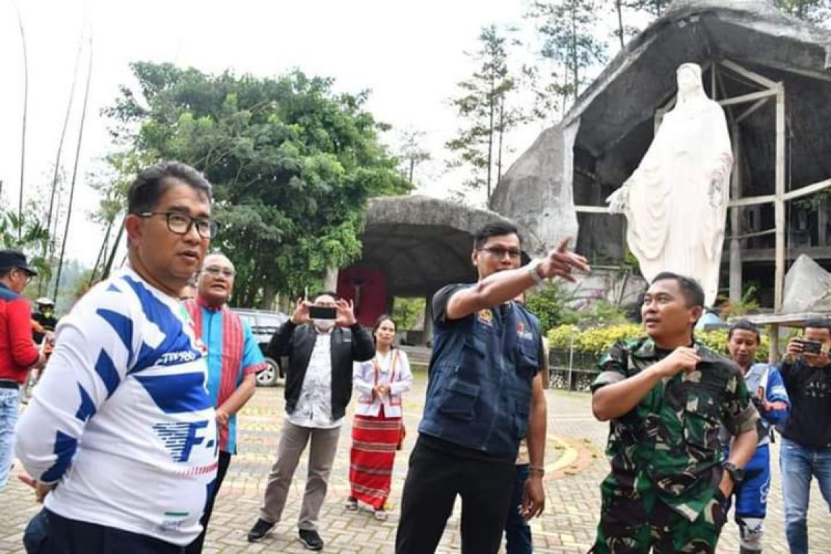 Patung bunda Maria Mamuju berpotensi menarik wisatawan