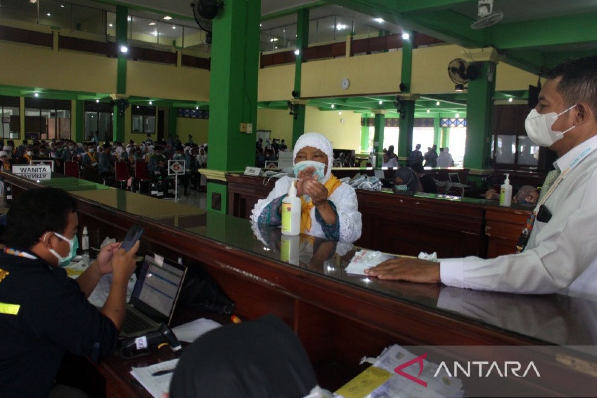 Ini penyebab keberangkatan dua calon haji asal Grobogan ditunda