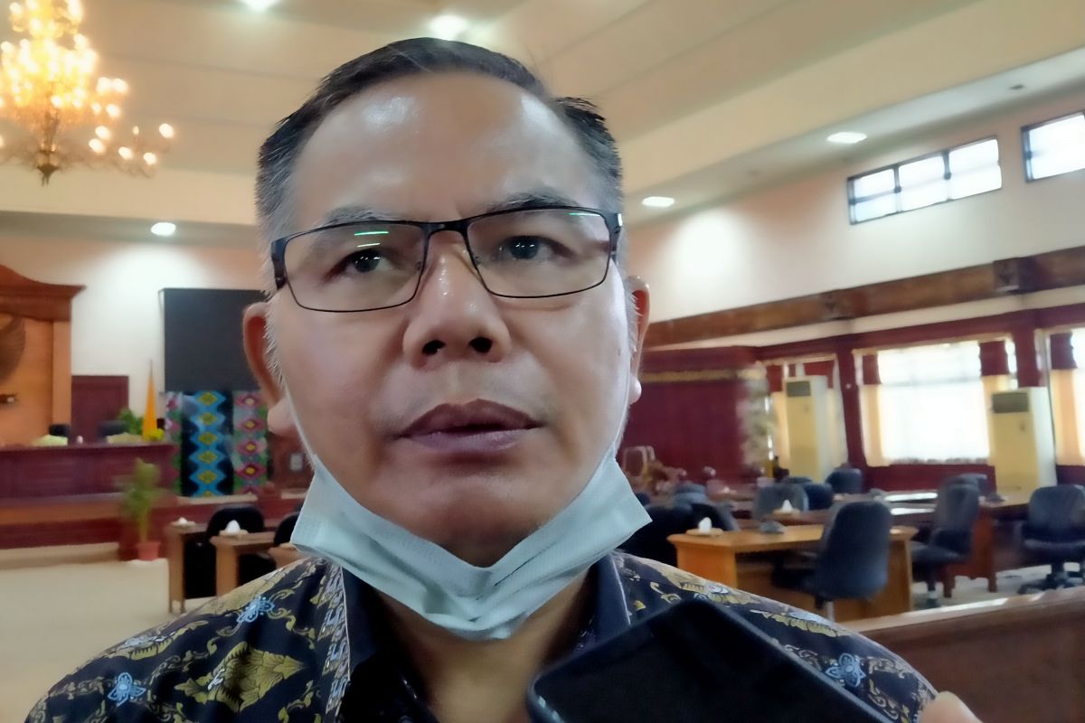 NTB memberikan JKK-JKM bagi 10 ribu petani dan buruh tembakau