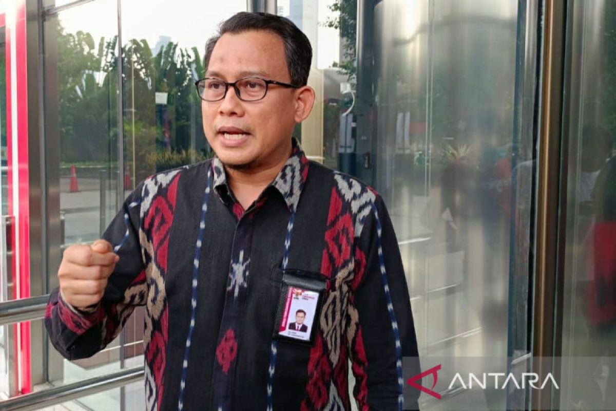 KPK mengamankan dokumen proyek kasus suap di Mamberamo Tengah