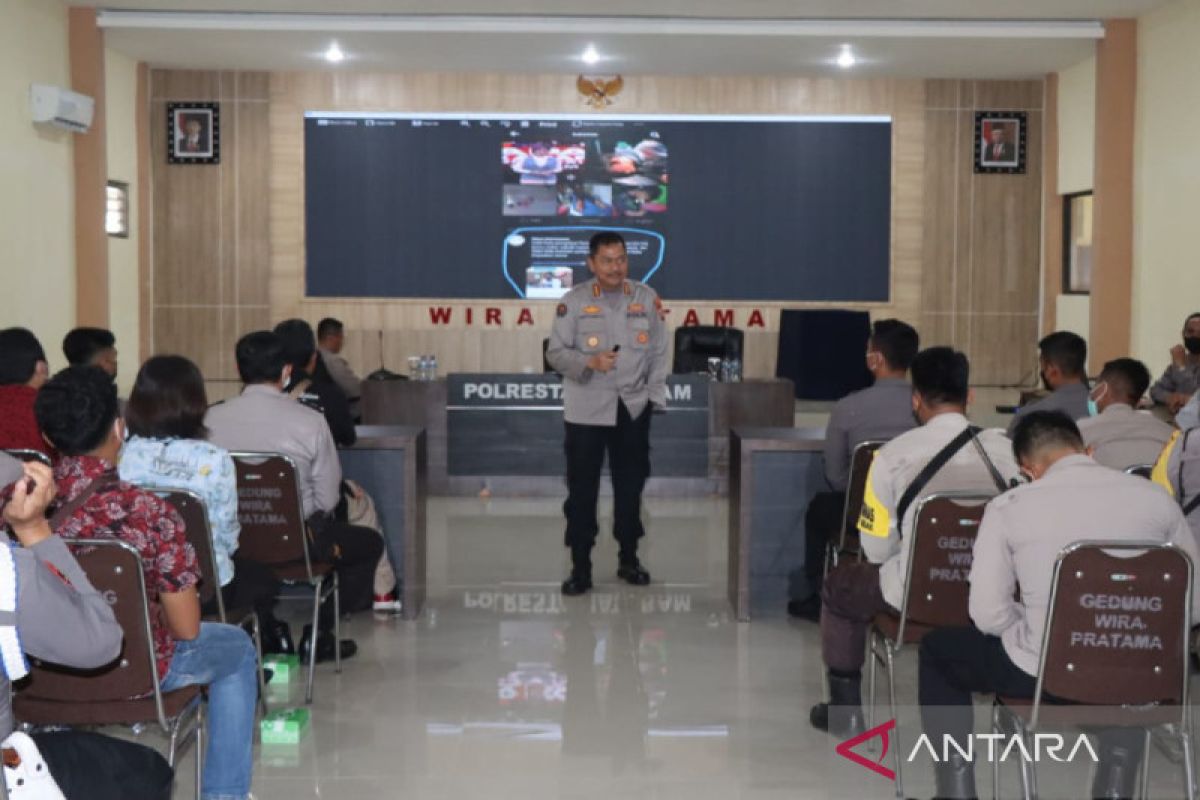 Polda NTB perkuat pengetahuan personel terkait hoaks