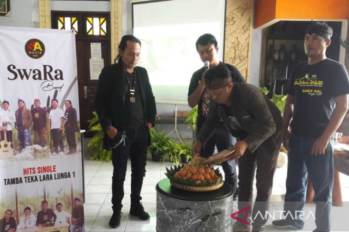 Swara Band dari Borobudur luncurkan lagu Tamba Teka Lara Lunga 1