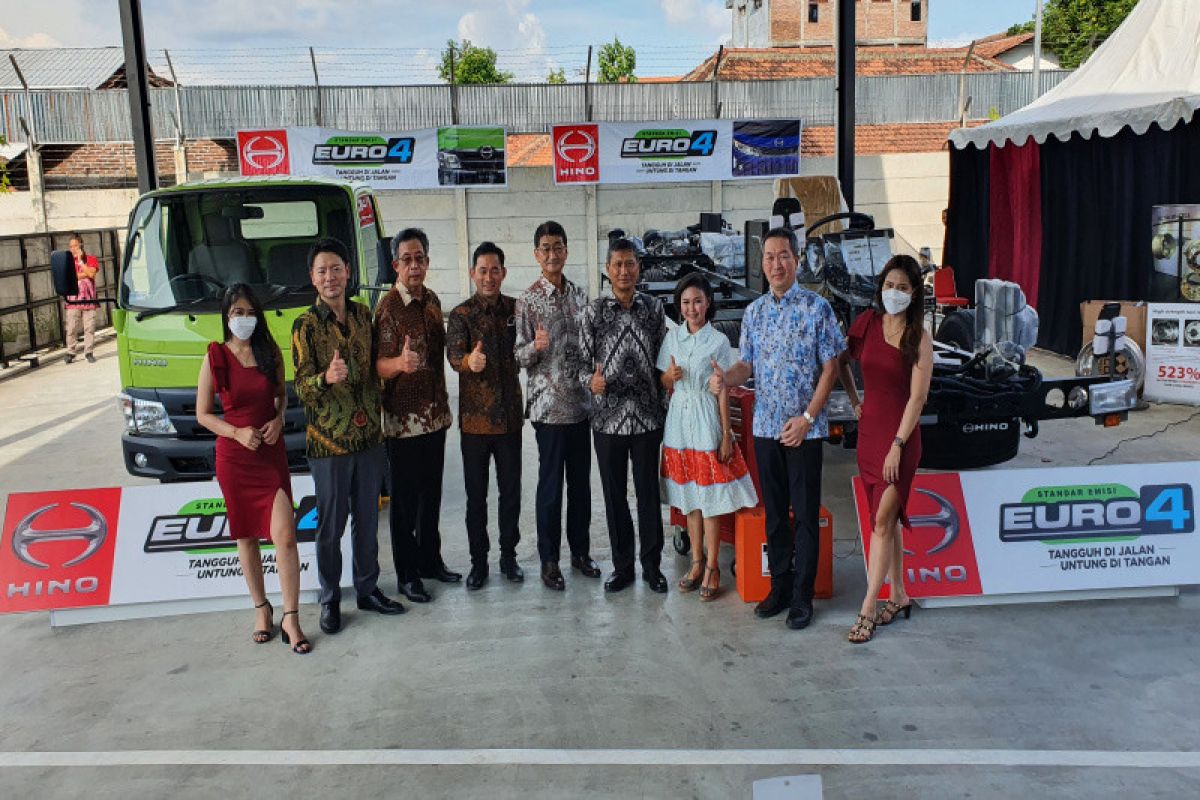 Hino buka fasilitas terbaru showroom Kendal jadi 3S