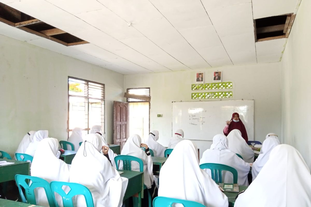 PTPN V dukung peningkatan kualitas pendidikan pesantren tertua di Dumai