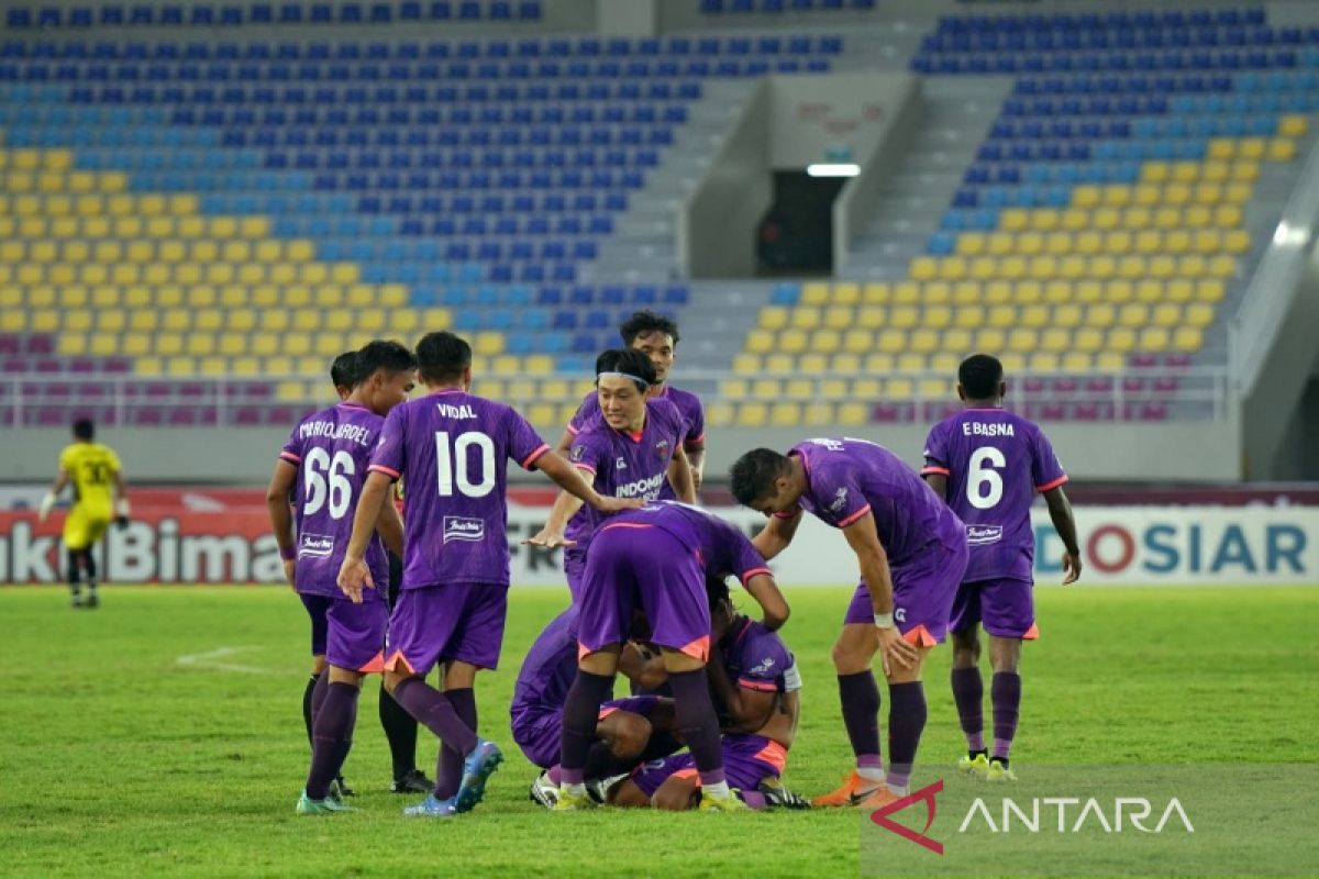 Persita kalahkan Dewa United 2-1