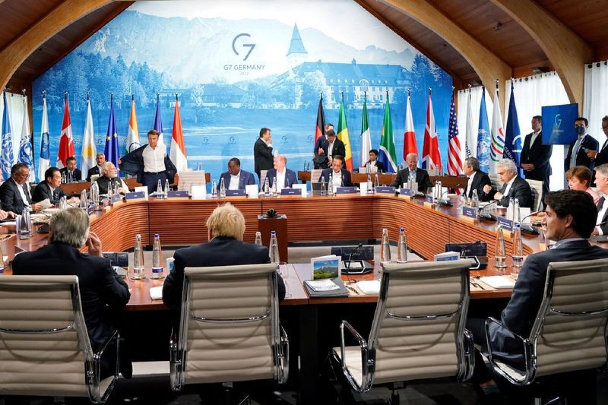 G7 janji "intensifkan" tekanan ekonomi terhadap Rusia