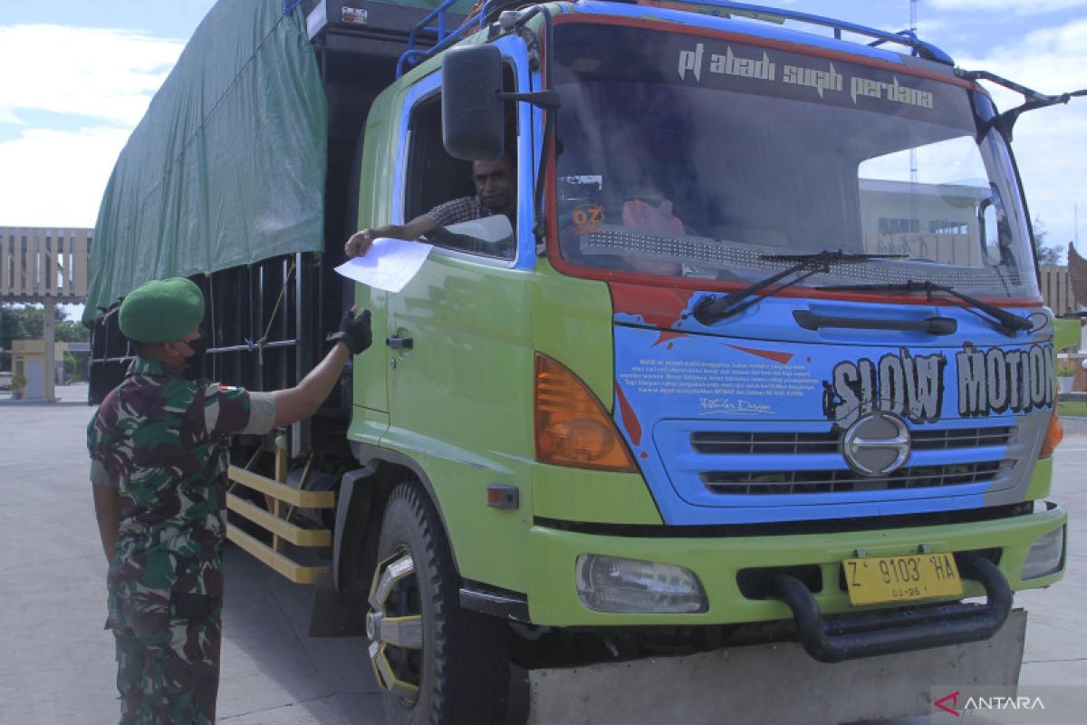 Pengusaha di Timor Leste bilang ada "jalan tikus" ekspor ke Indonesia