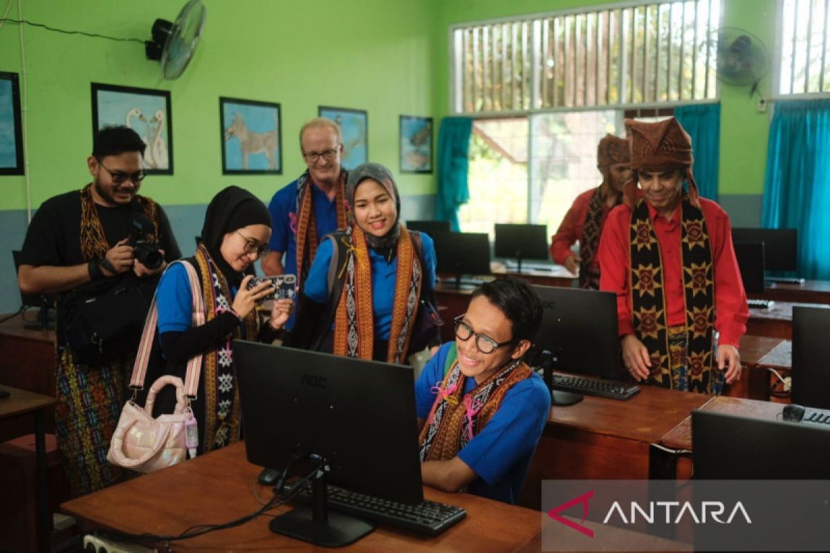 SOS Children dan Allianz hadirkan Flores Go Digital 1.0 di NTT