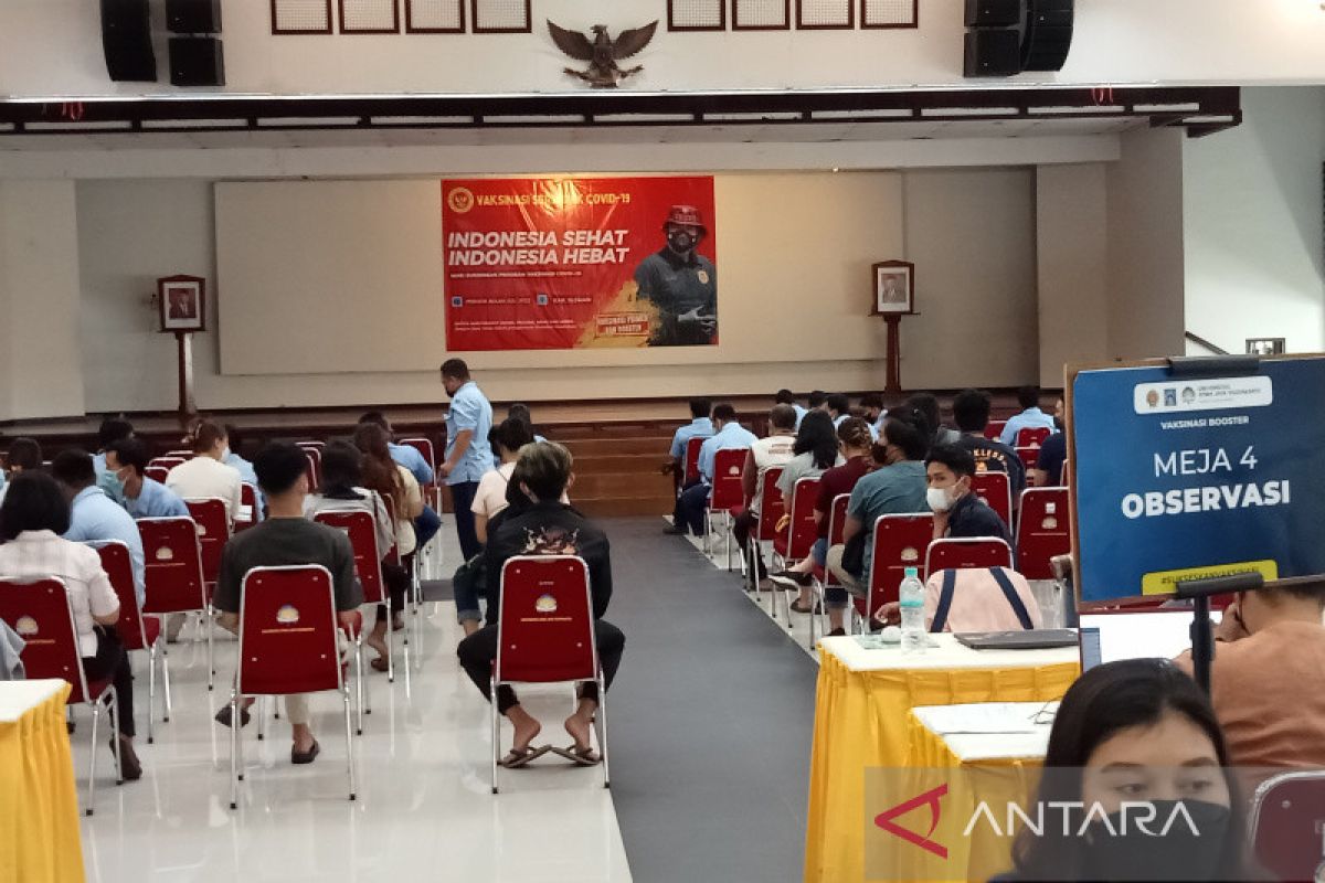 Binda DIY genjot vaksin penguat antisipasi penyebaran varian baru