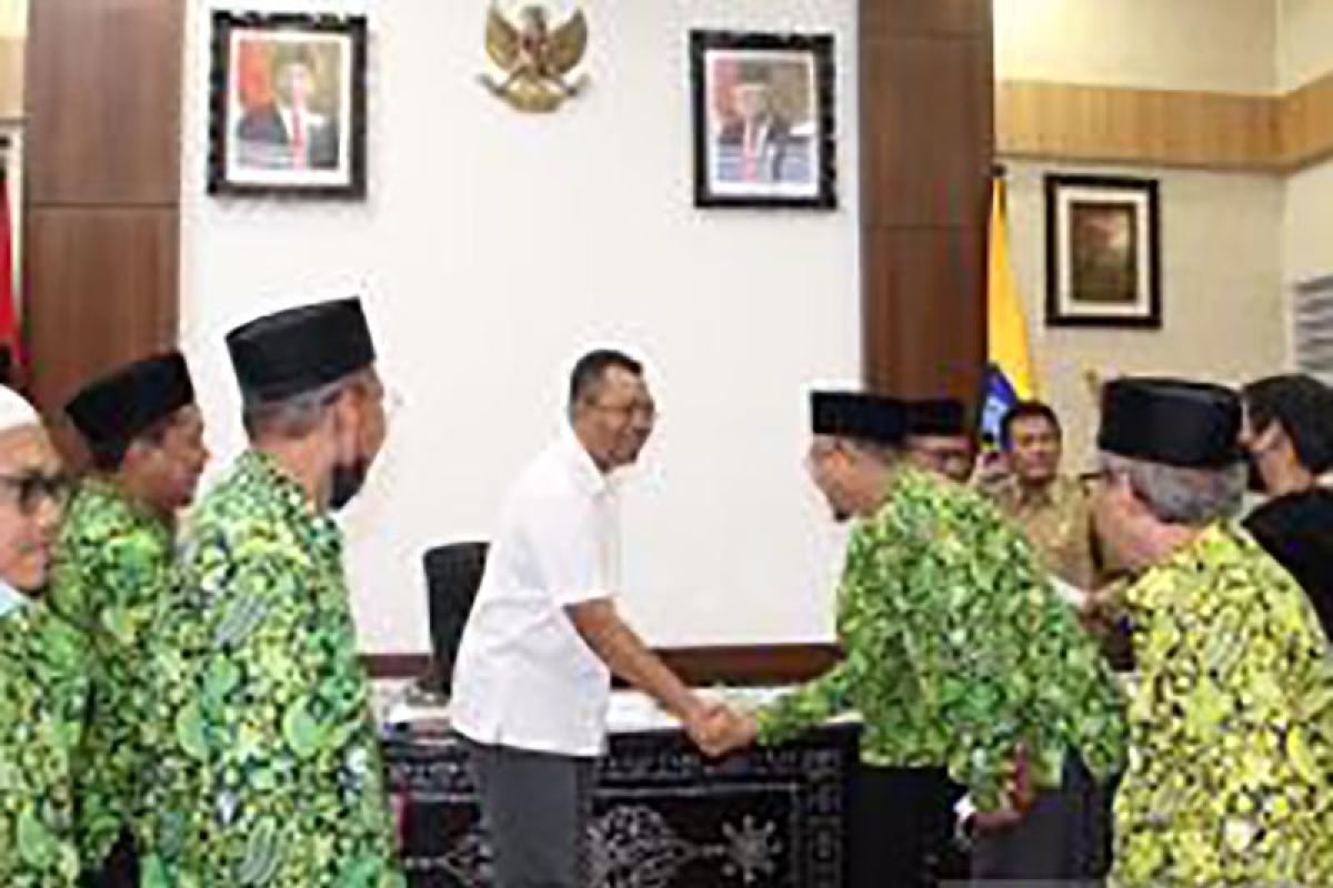 Pemprov NTB raih tujuh penghargaan ajang Dewan Masjid Indonesia Awards 2022