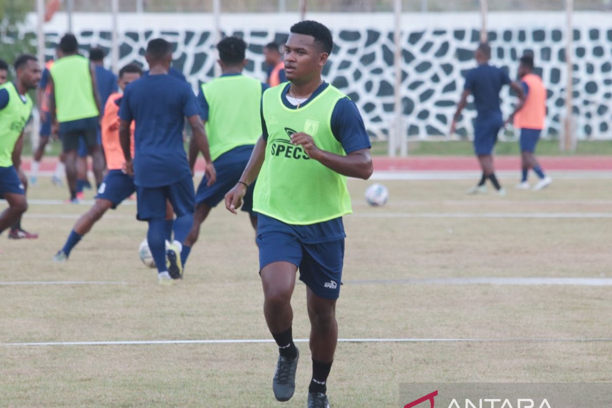 Ricky Nelson akui gembira Ramai Rumakiek sudah berlatih bersama Persipura