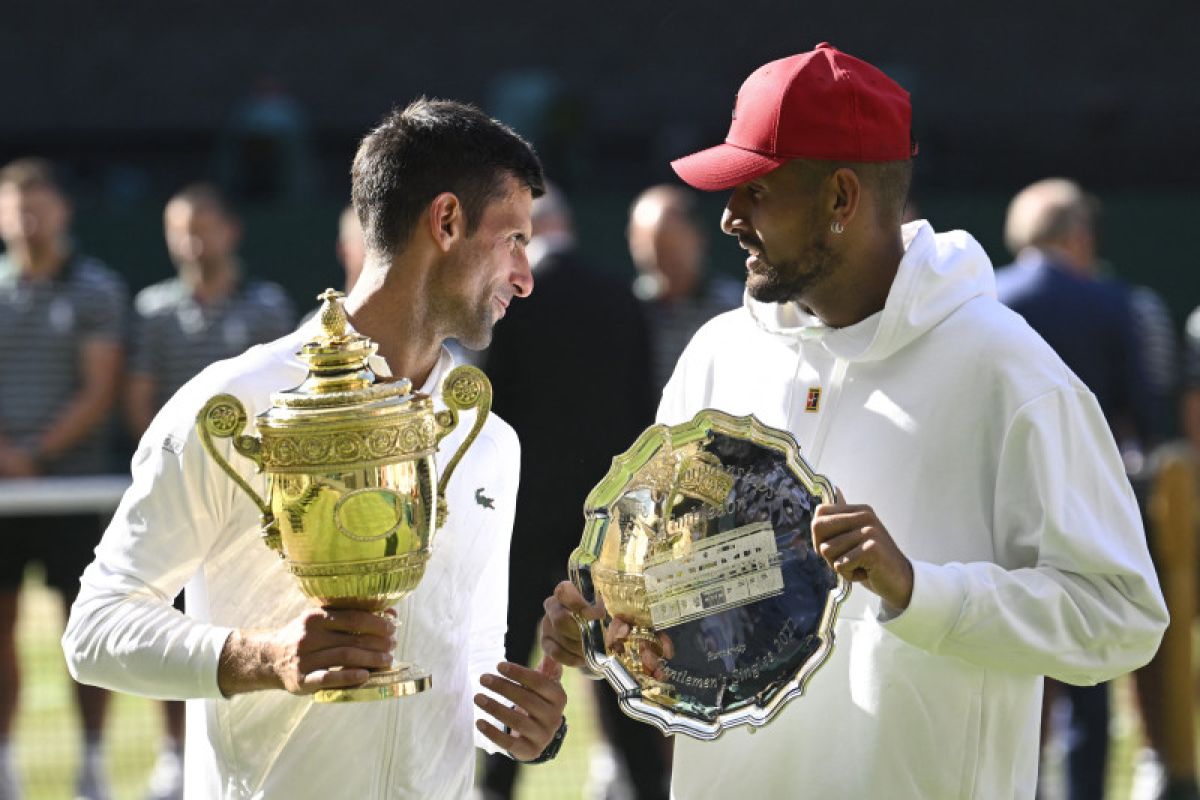 Menangkan Wimbledon, Djokovic akan traktir Kyrgios makan malam