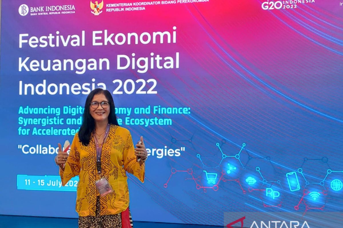 Catatan Ana Sriekaningsih - Digitalisasi pemulihan ekonomi