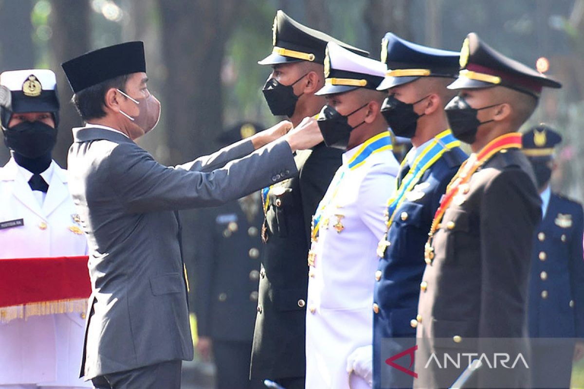 Putra seorang guru dari Banjarmasin raih Adhi Makayasa 2022