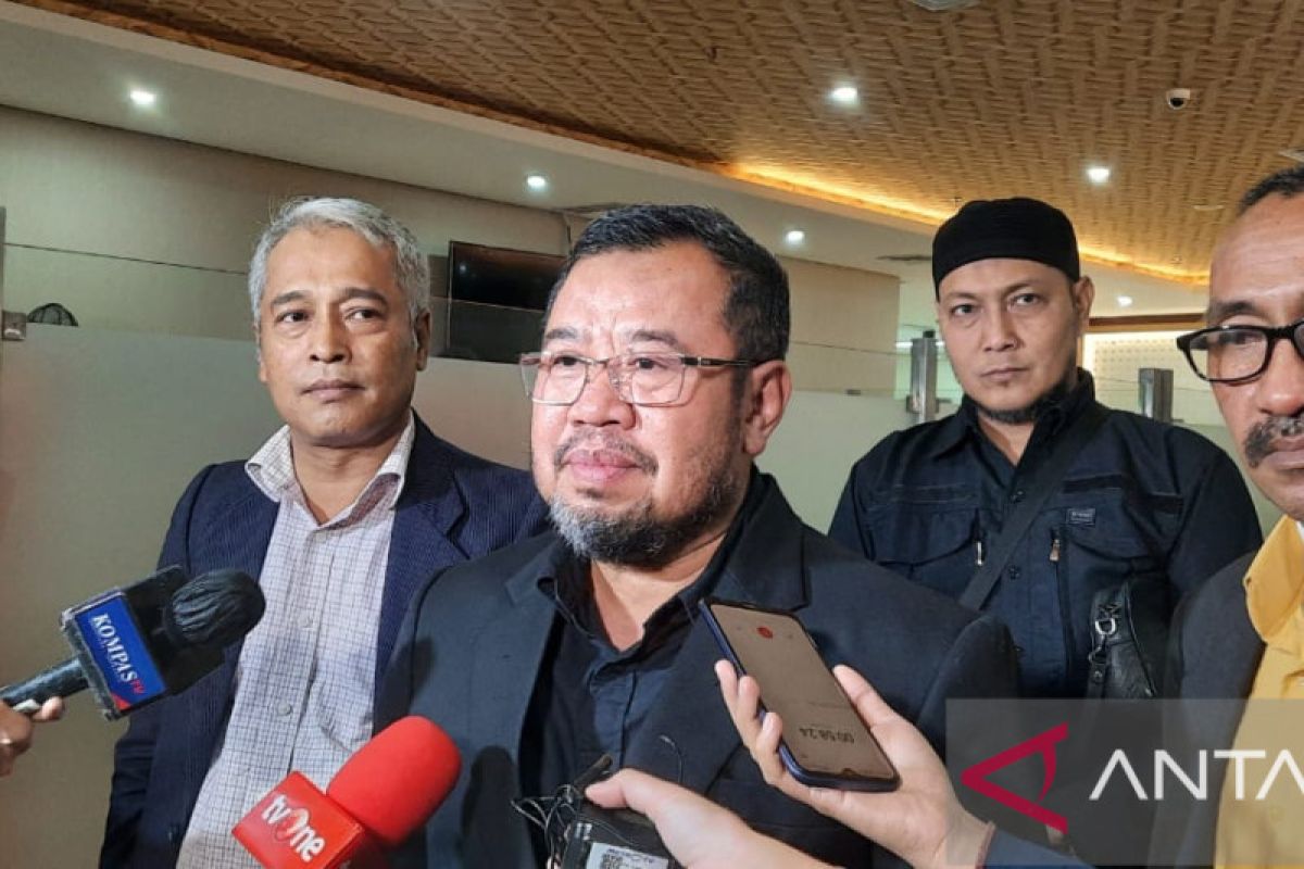 Pendiri Yayasan Ahyudin mengelak ditanya perusahaan cangkang ACT