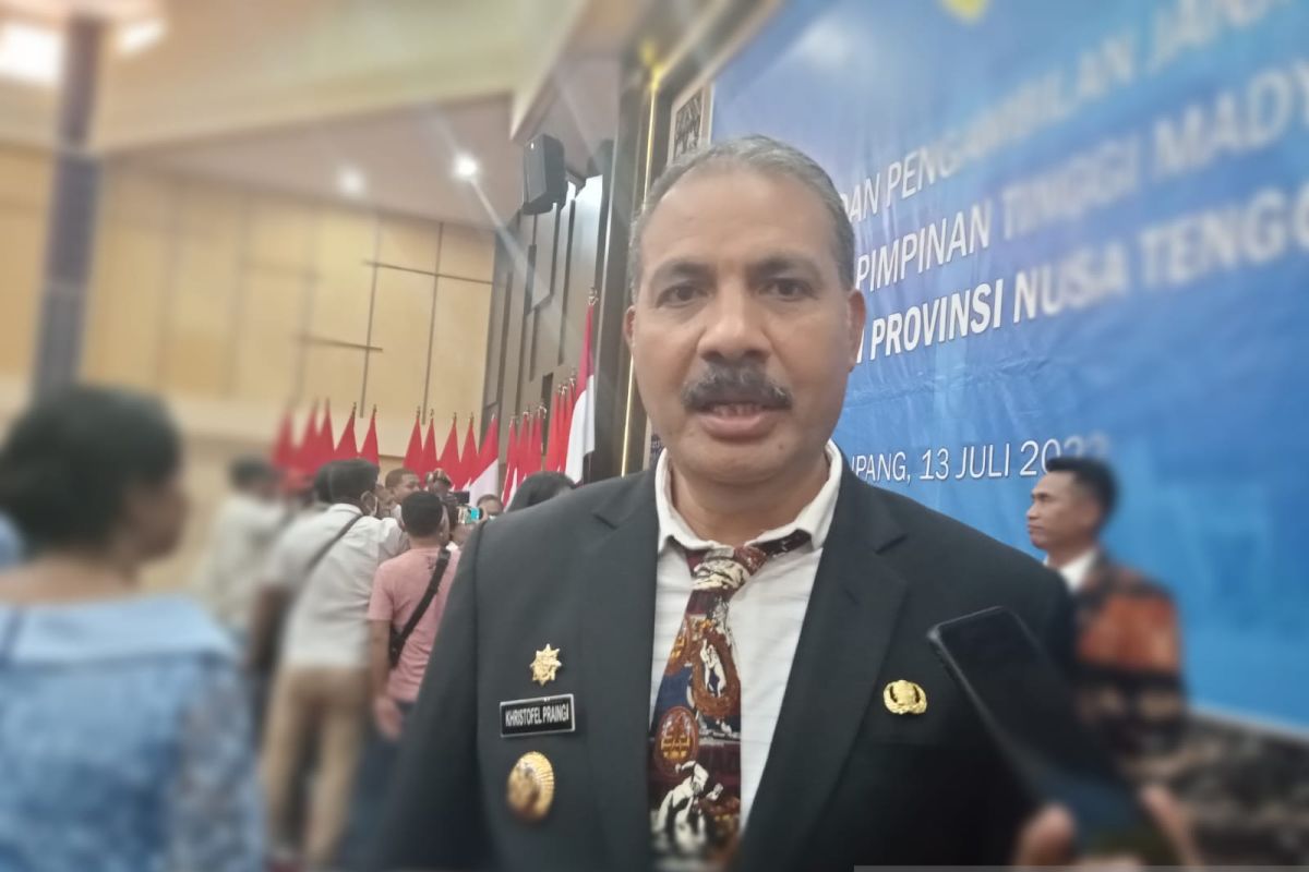 Sumba Timur perketat pintu masuk pelabuhan cegah penularan PMK