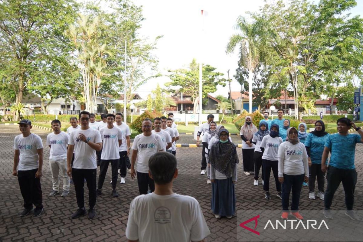 Turut meriahkan Akhlak Running Challlenge BUMN, PLN siapkan Sumbar squad runners