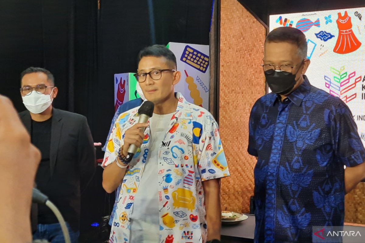 Sandiaga sebut AKI 2022 solusi permasalahan UMKM di Indonesia