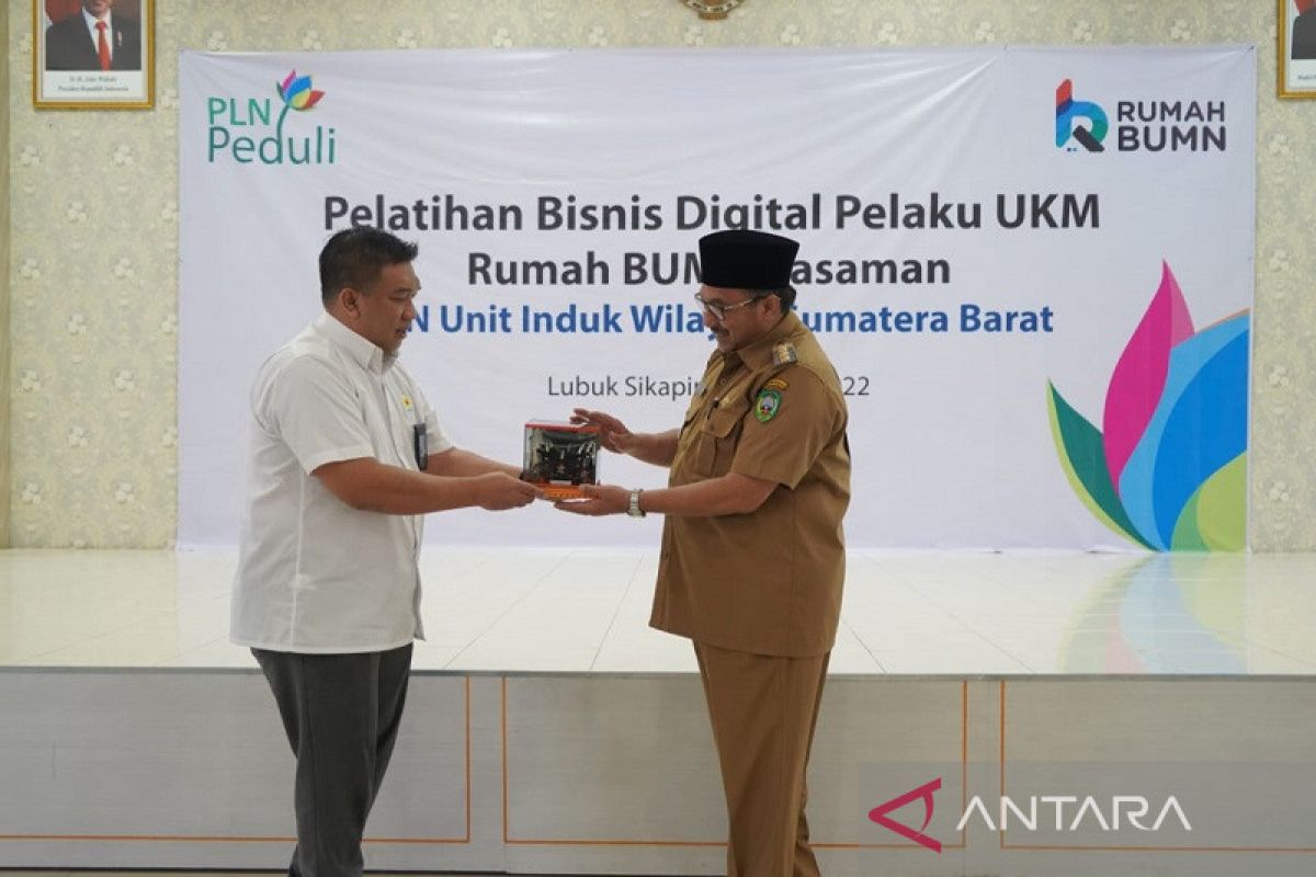 Bupati: UKM harus melek digital, marketplace PLN Mobilebisa jadi solusi