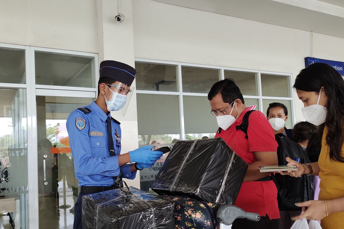 Bandara Radin Inten sediakan layanan vaksinasi dan tes antigen