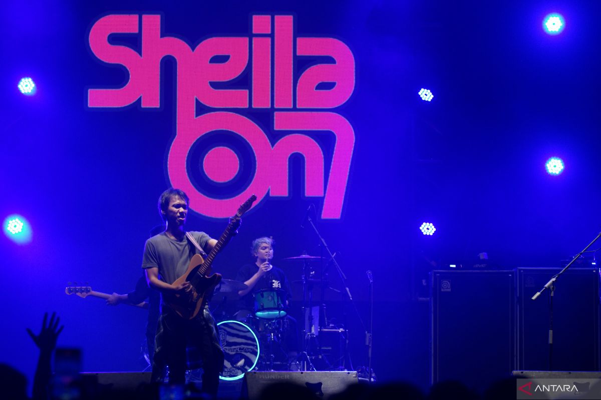 Konser Sheila on 7 jadi ajang nostalgia