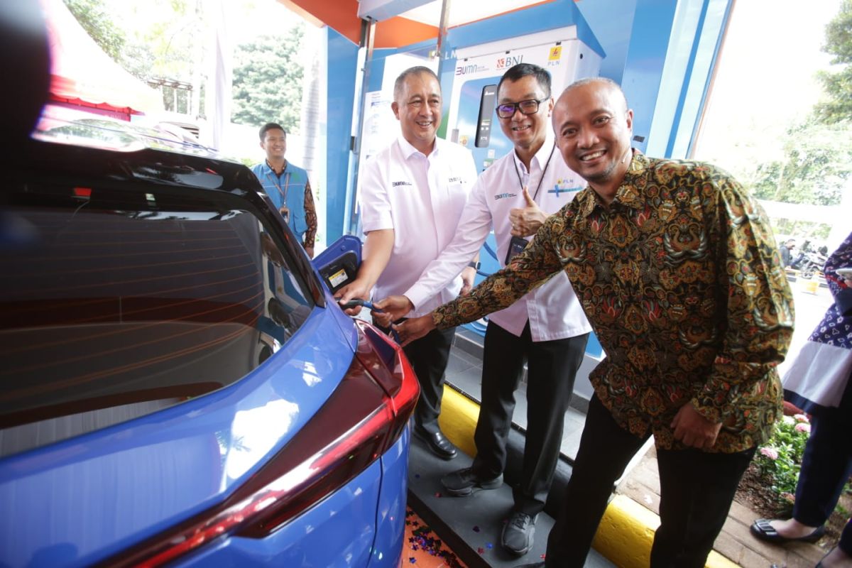 Mobil listrik isi daya Rp70 ribu bisa tempuh jarak 300 km