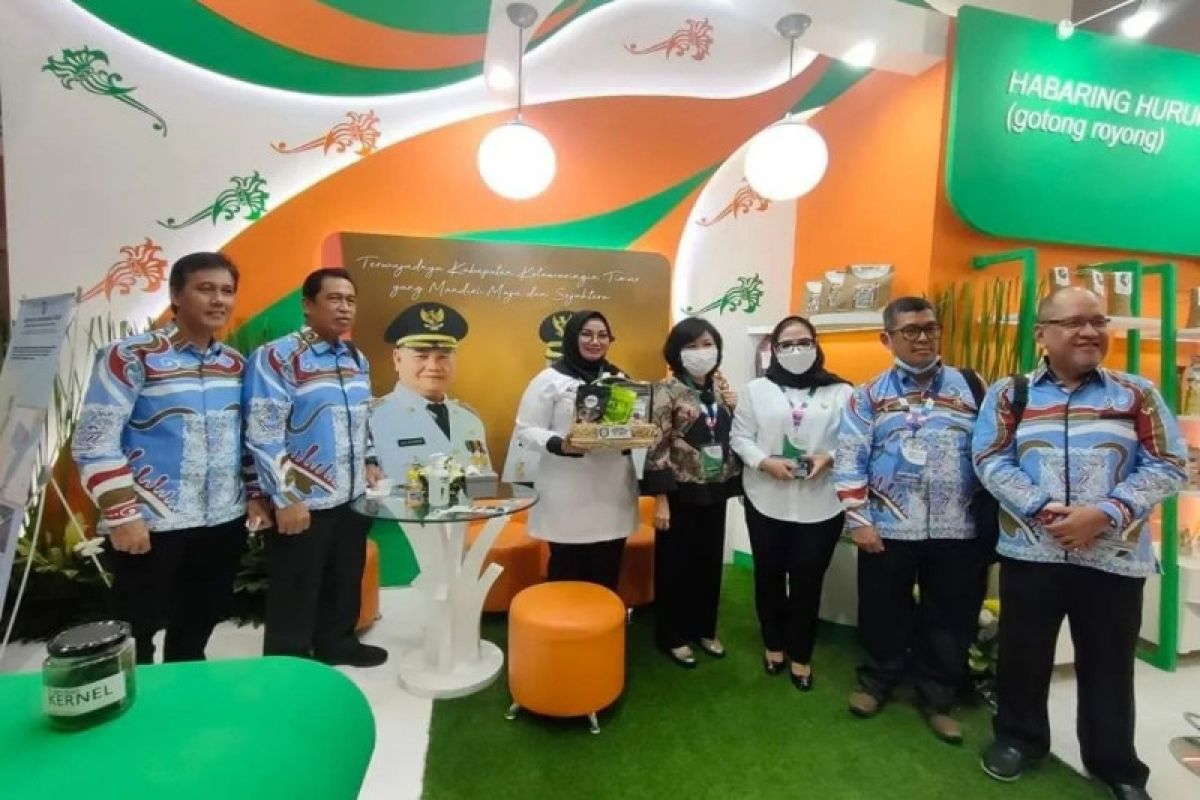 Kotim raih penghargaan Stan Terbaik di Apkasi Otonomi Expo 2022