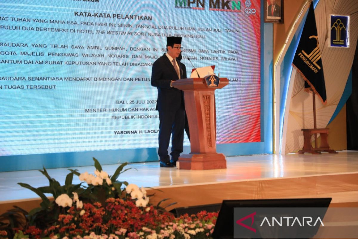 MPN diminta tingkatkan pengawasan notaris