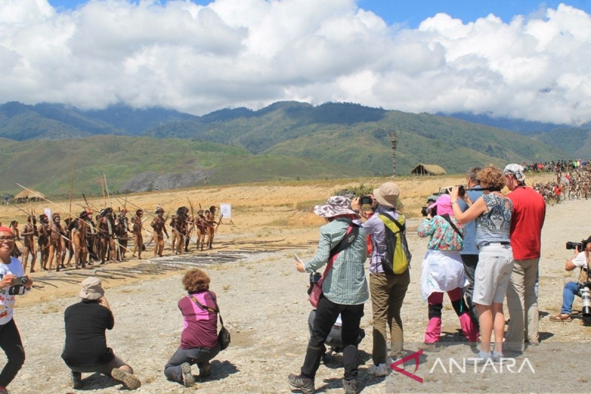 Pemkab Jayawijaya fasilitasi pelaku seni gelar festival mini