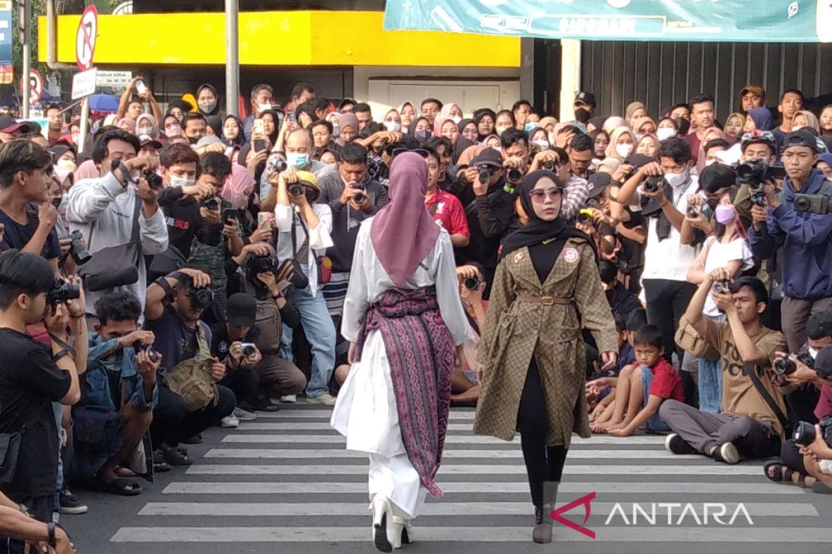 Muria Fashion Week Kudus, upaya mengembangkan kreativitas desainer muda