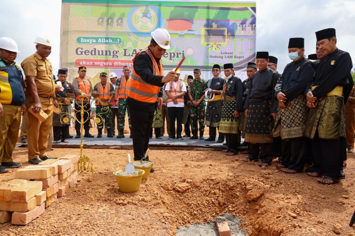 Gubernur Ansar: Pembangunan gedung LAM pertegas identitas Melayu Kepri