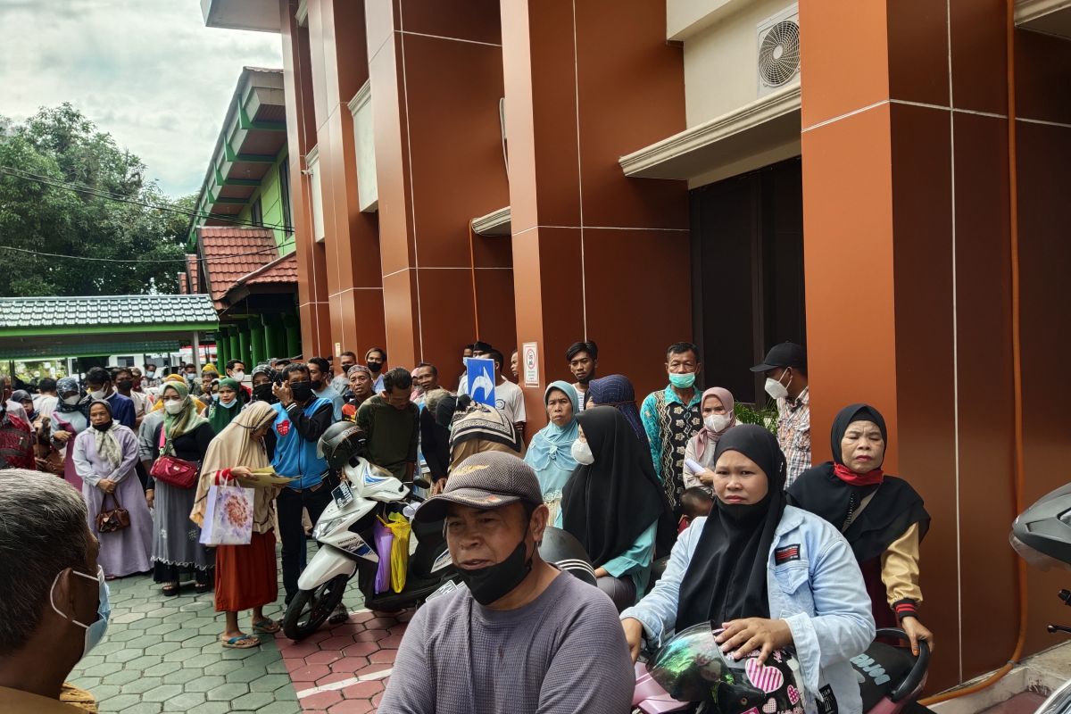 108 pasangan ikuti program nikah massal gratis di Palangka Raya