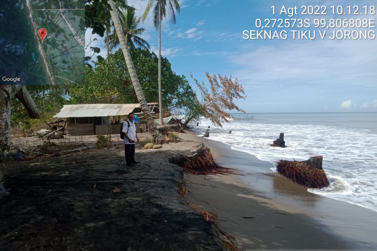 700 rumah sepanjang pantai Tiku Agam terancam abrasi