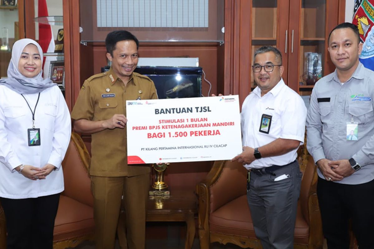 1.500 pekerja rentan terima bantuan premi BPJAMSOSTEK dari Pertamina Cilacap