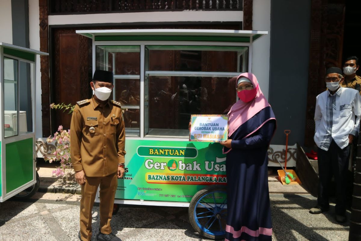 Baznas Palangka Raya salurkan bantuan kepada 240 warga