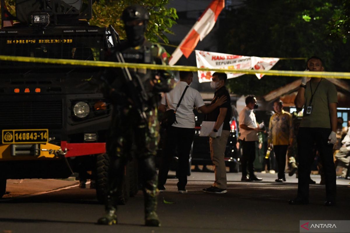 Timsus Polri geledah tiga lokasi terkait penembakan Brigadir J