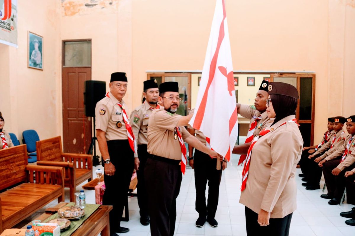 Sekda Bengkalis lepas Kwracab ikuti Jambore Pramuka di Jakarta