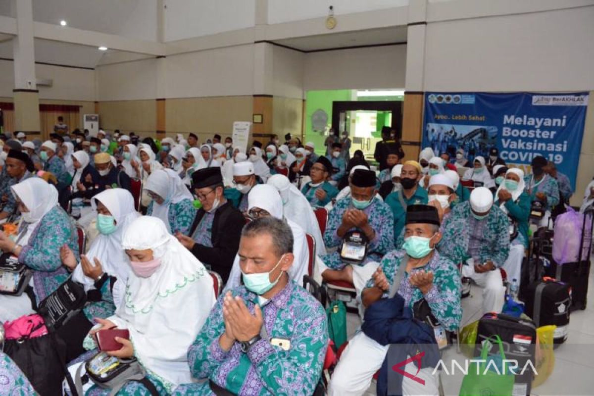 PPIH Debarkasi Solo pulangkan 2 kloter haji ke daerah asal Kamis